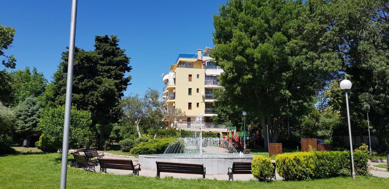 Апартамент Парк Несебър Nessebar Exterior foto