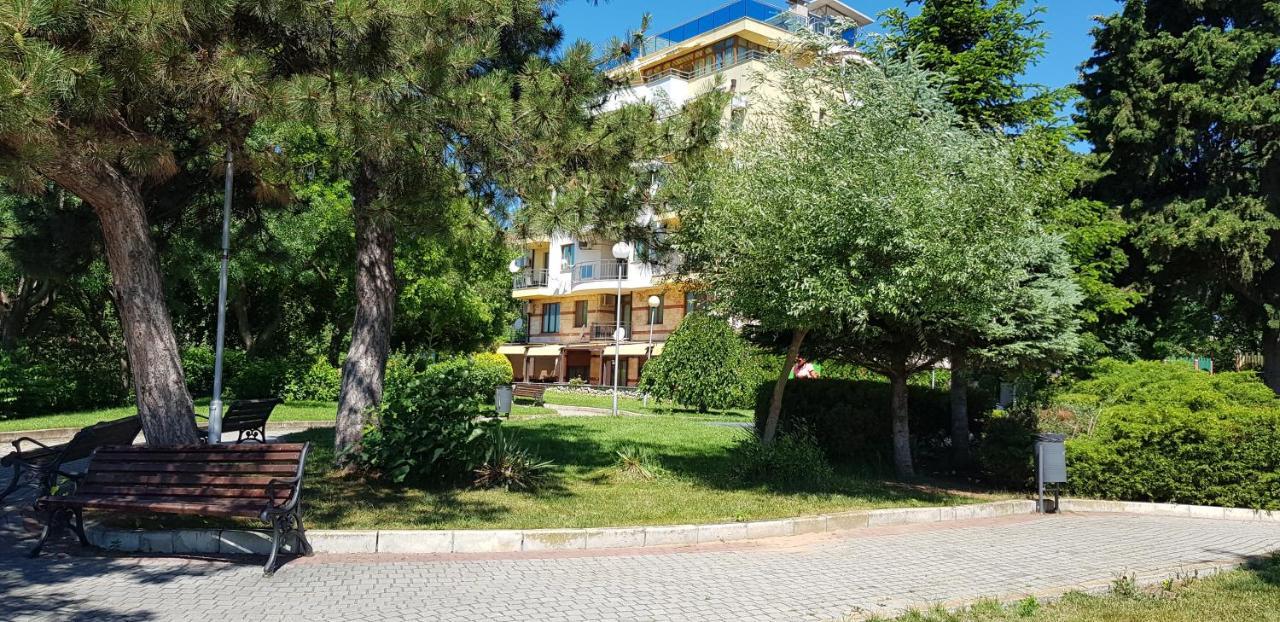 Апартамент Парк Несебър Nessebar Exterior foto